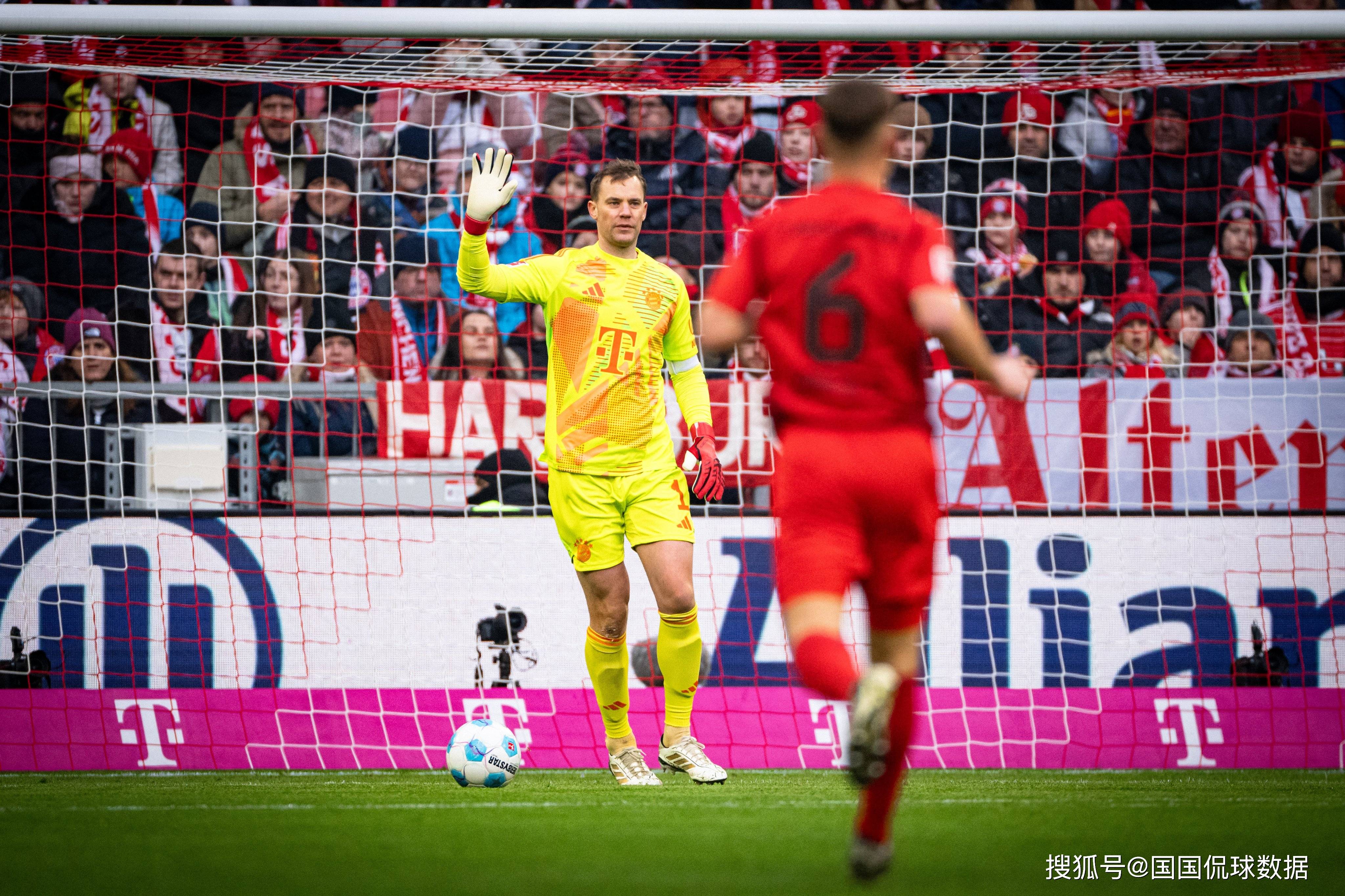 费耶诺德关键时刻绝杀压哨，志在欧冠名次提升，态度坚定，纪律约束更严格的简单介绍