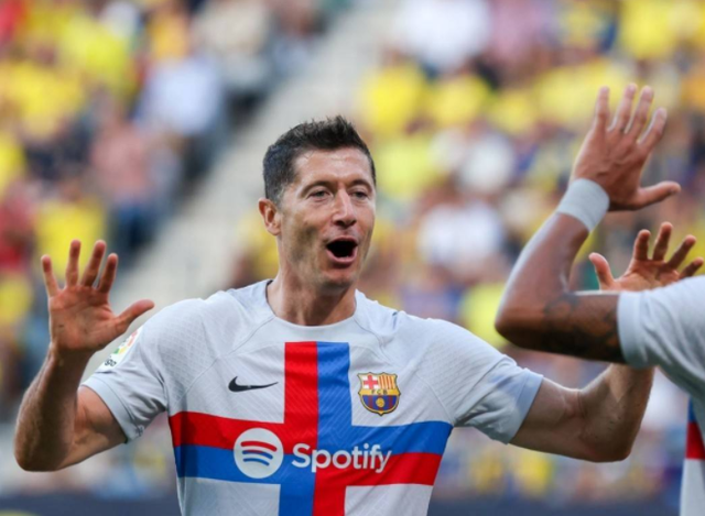 Karsa遭遇七连败，拜仁教练面临压力！的简单介绍