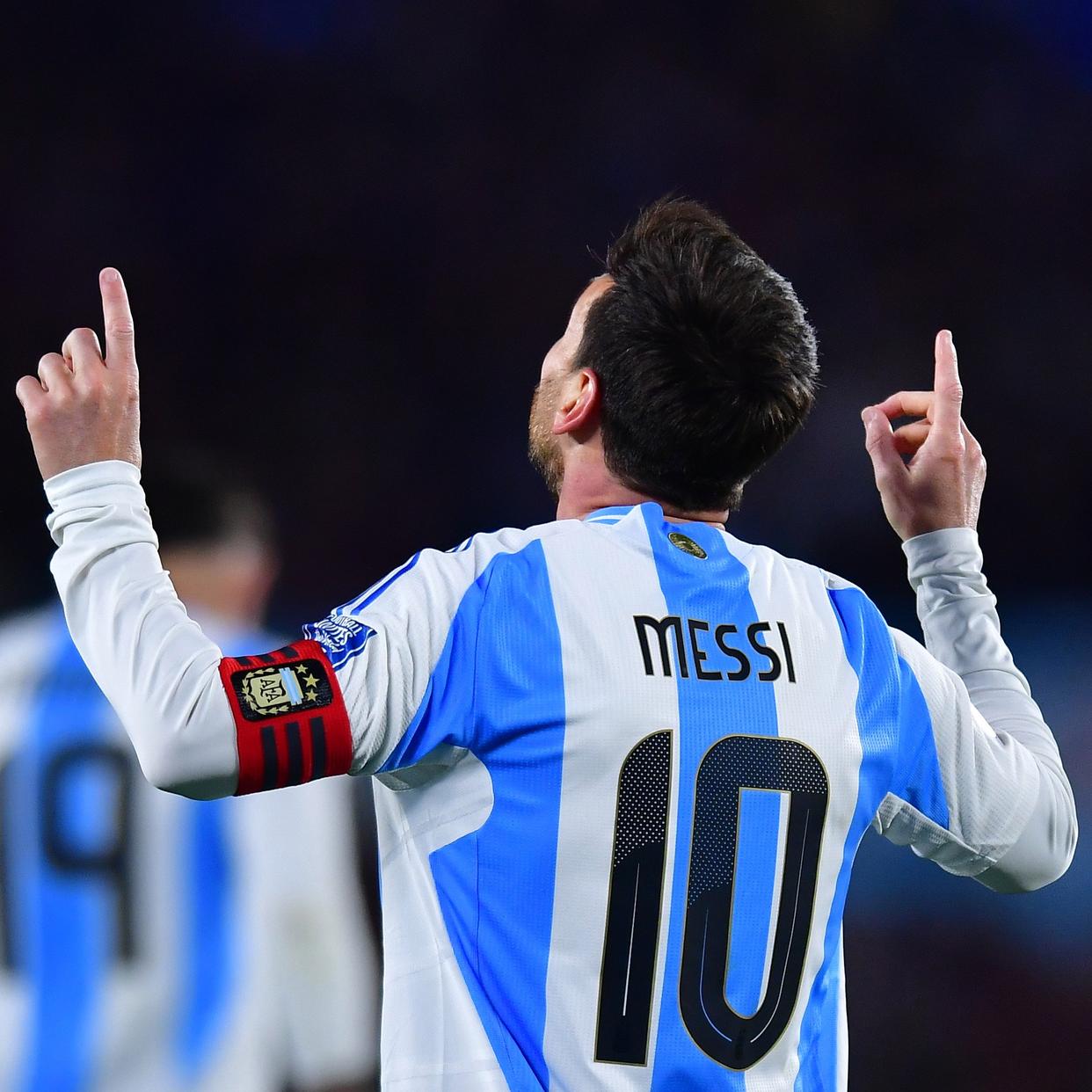 星空体育-包含梅西连续二十场比赛得分超过关键助攻，美国队挑战极限！的词条