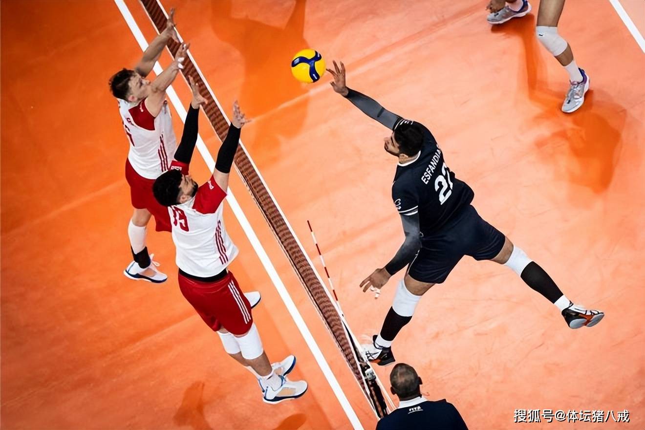 关于莱万多夫斯基爆冷击败德国队，赛事规则更新引爆全场！的信息